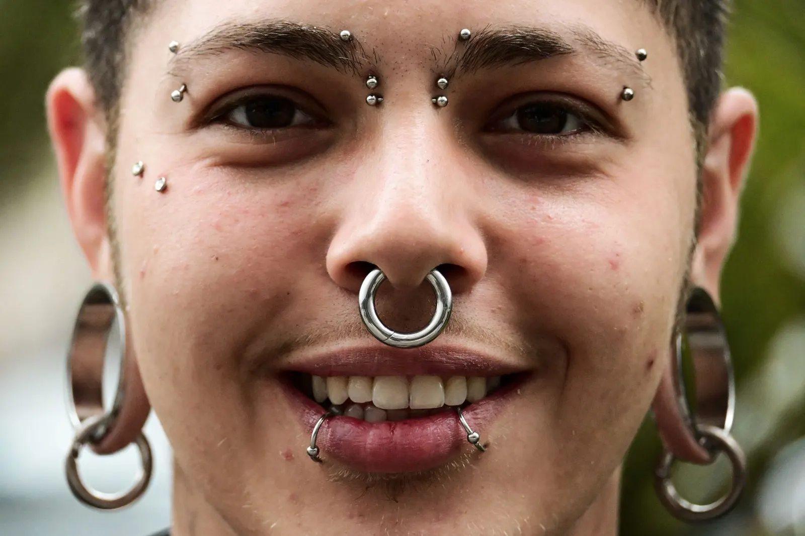 Piercing 36587163 - AUREA Lab Antananarivo